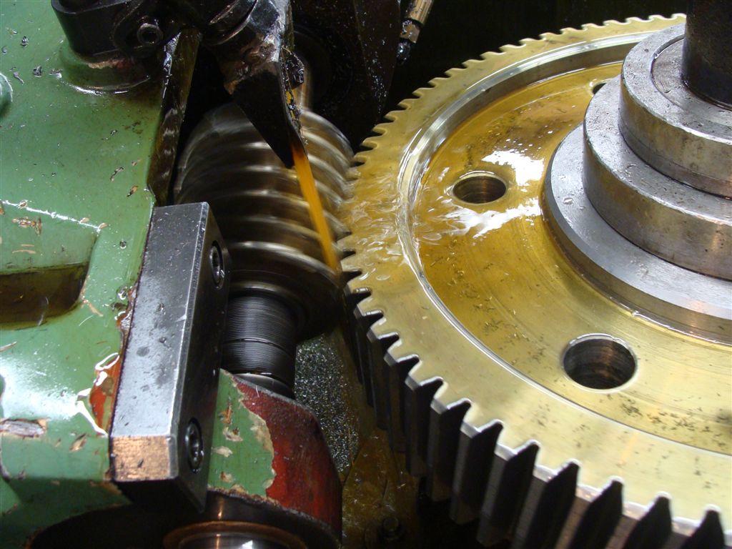 Como escolher um óleo lubrificante para engrenagens